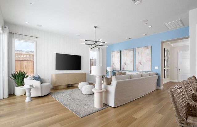 17786 Brightwood Avenue, Lathrop, CA 95330