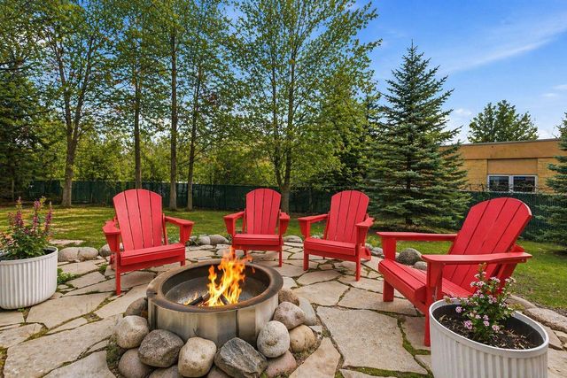 200 Marx Drive, New Buffalo City, MI 49117
