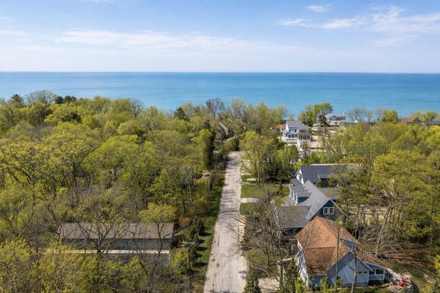 200 Marx Drive, New Buffalo City, MI 49117