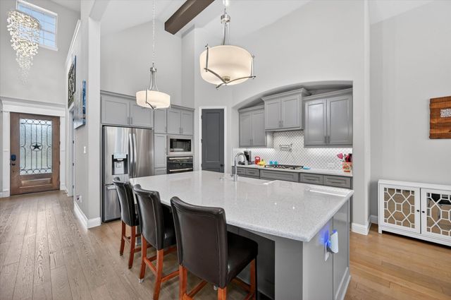 937 Merion Drive, Fort Worth, TX 76028