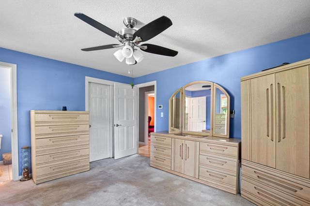 12 Pryer Drive, Bourne, MA 02559