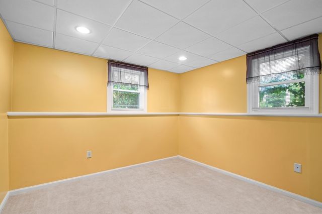 12 Pryer Drive, Bourne, MA 02559