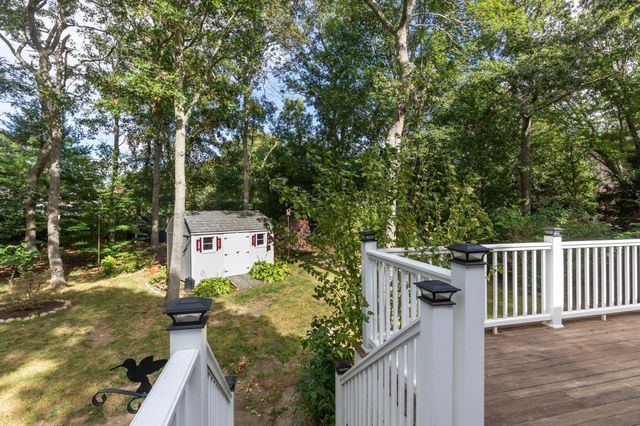 12 Pryer Drive, Bourne, MA 02559