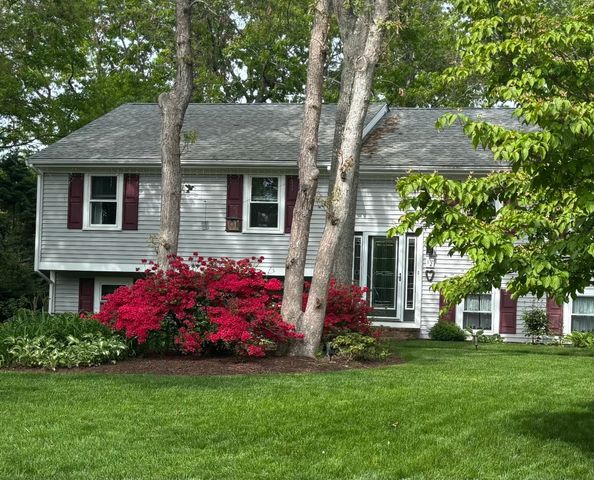 12 Pryer Drive, Bourne, MA 02559