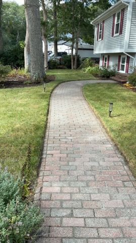 12 Pryer Drive, Bourne, MA 02559