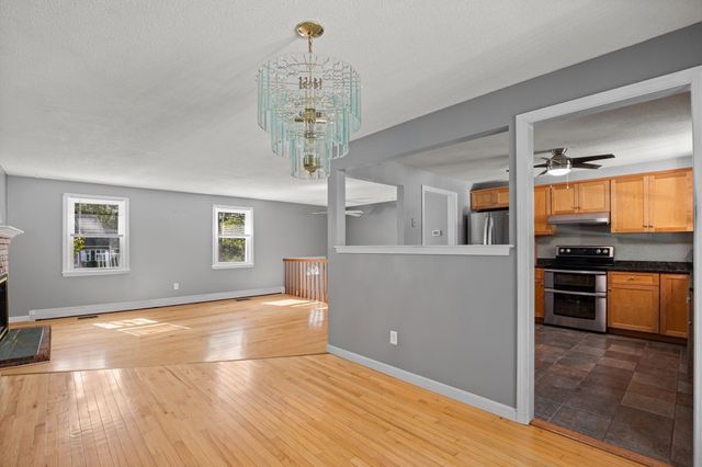 12 Pryer Drive, Bourne, MA 02559