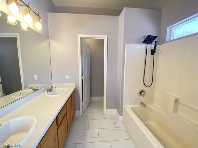 4633 Swaying Ferns Drive, Las Vegas, NV 89147