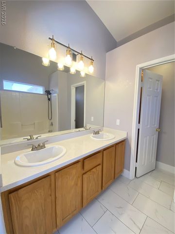 4633 Swaying Ferns Drive, Las Vegas, NV 89147