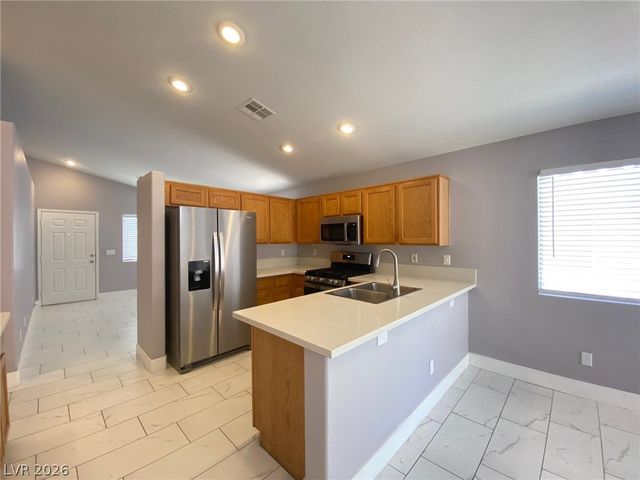 4633 Swaying Ferns Drive, Las Vegas, NV 89147