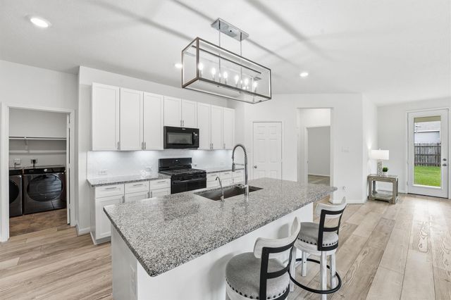 8739 Ute Creek Lane, Magnolia, TX 77354