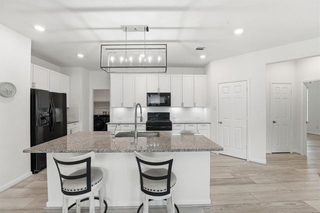 8739 Ute Creek Lane, Magnolia, TX 77354