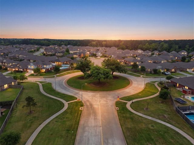 8739 Ute Creek Lane, Magnolia, TX 77354