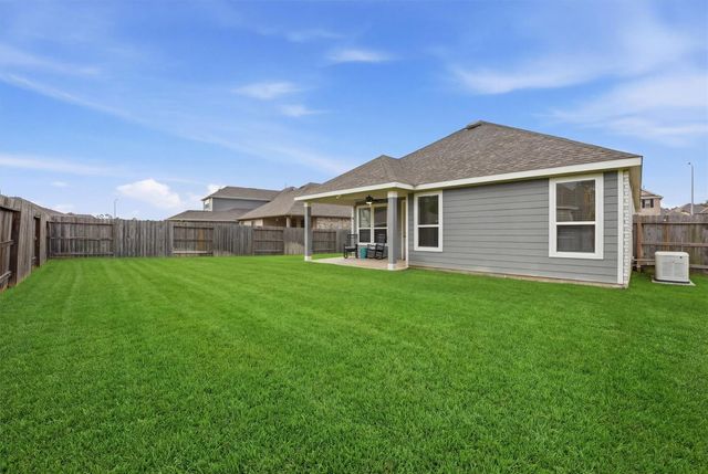 8739 Ute Creek Lane, Magnolia, TX 77354