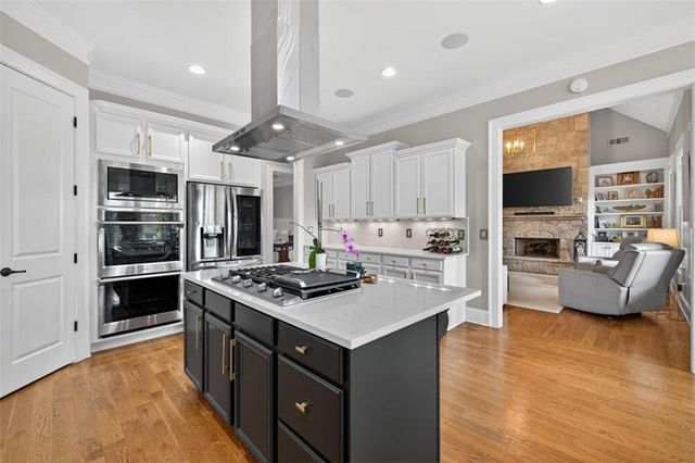 5471 Autumn Flame Drive, Braselton, GA 30517