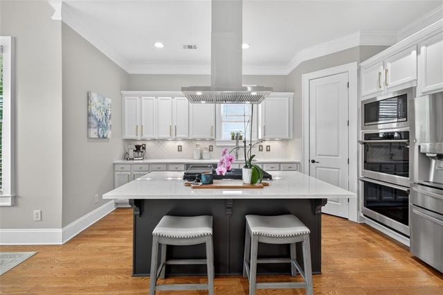 5471 Autumn Flame Drive, Braselton, GA 30517