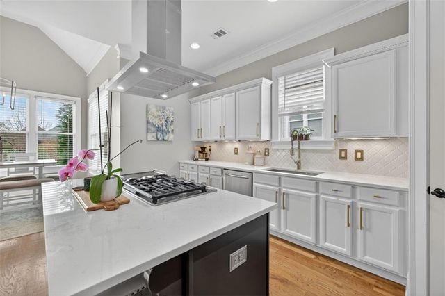 5471 Autumn Flame Drive, Braselton, GA 30517