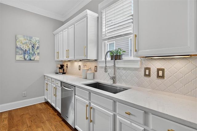 5471 Autumn Flame Drive, Braselton, GA 30517