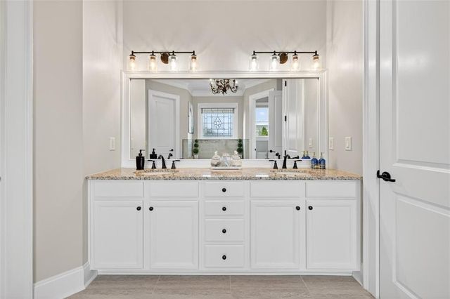 5471 Autumn Flame Drive, Braselton, GA 30517