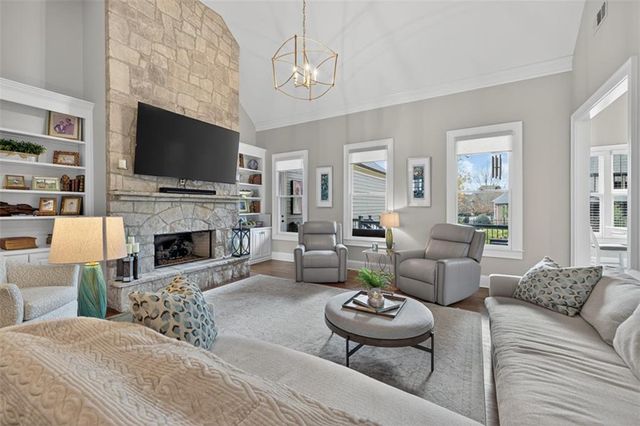 5471 Autumn Flame Drive, Braselton, GA 30517