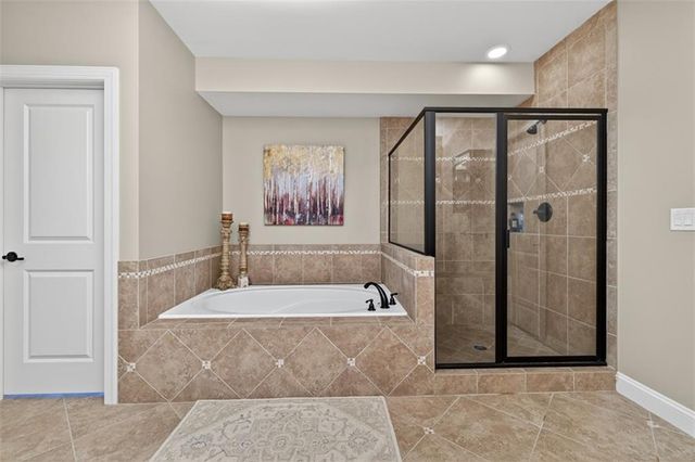 5471 Autumn Flame Drive, Braselton, GA 30517