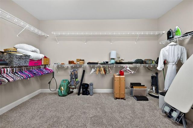 5471 Autumn Flame Drive, Braselton, GA 30517