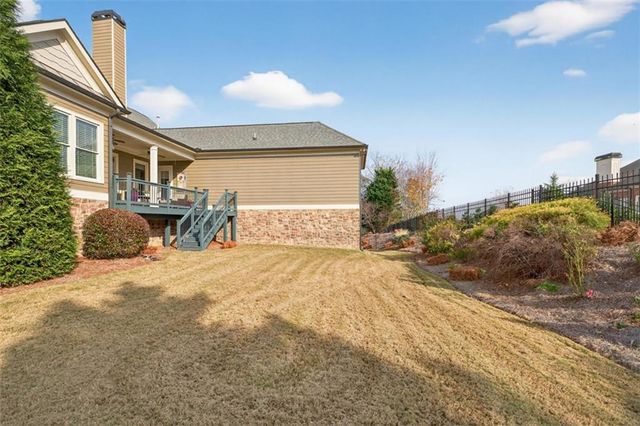 5471 Autumn Flame Drive, Braselton, GA 30517