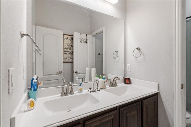 4209 Misty Ridge Street, Mesquite, TX 75181