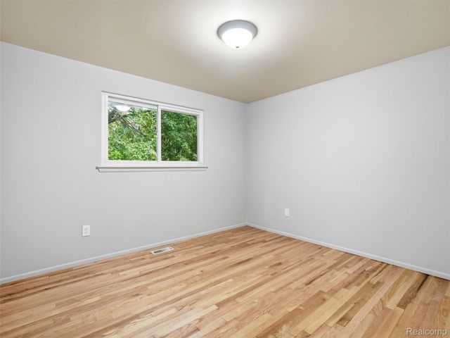 1757 Dover Court, Superior Charter Township, MI 48198