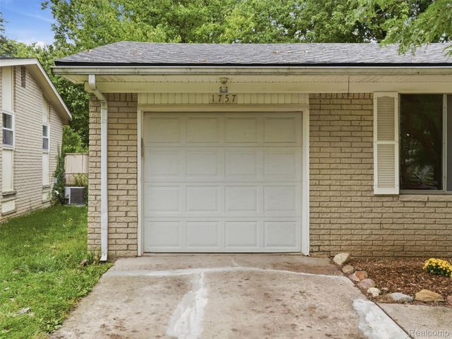 1757 Dover Court, Superior Charter Township, MI 48198