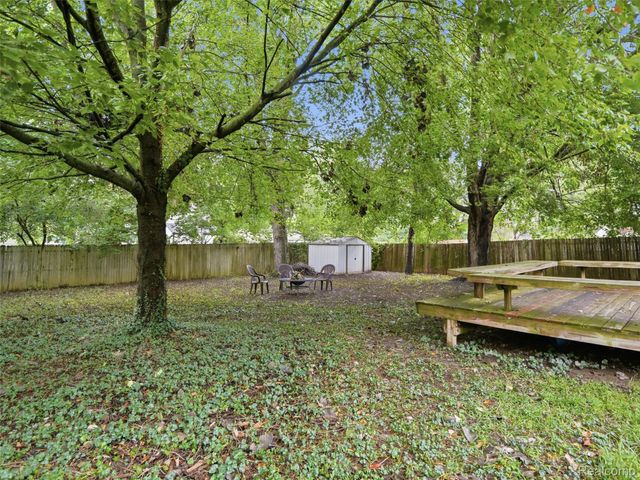 1757 Dover Court, Superior Charter Township, MI 48198