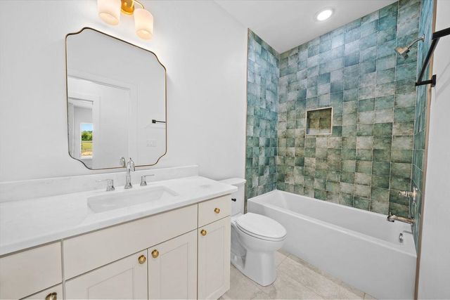 15073 Tilley Springs Cv, Tyler, TX 75703