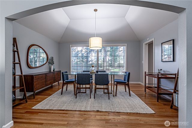 8611 165th Street Ct E, Puyallup, WA 98375