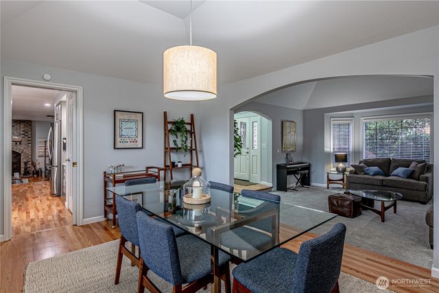 8611 165th Street Ct E, Puyallup, WA 98375