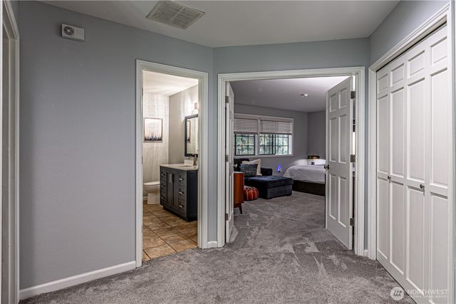 8611 165th Street Ct E, Puyallup, WA 98375