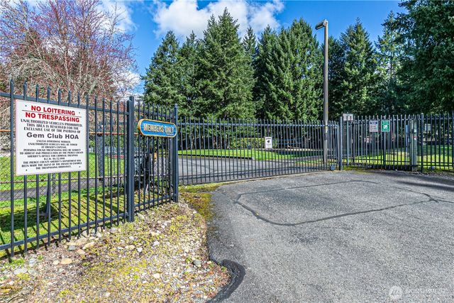 8611 165th Street Ct E, Puyallup, WA 98375