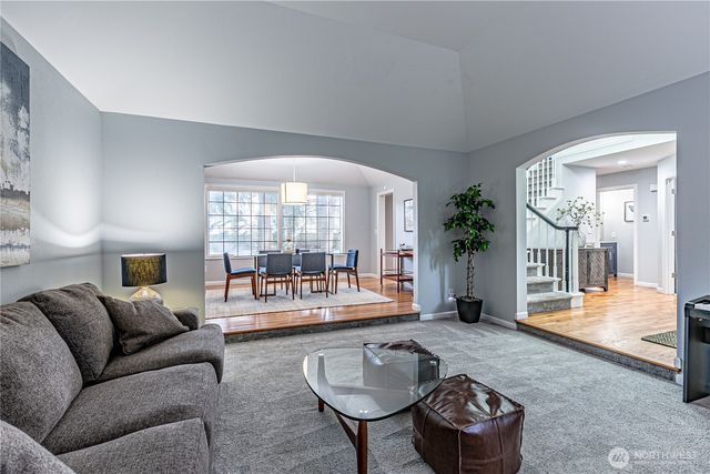 8611 165th Street Ct E, Puyallup, WA 98375