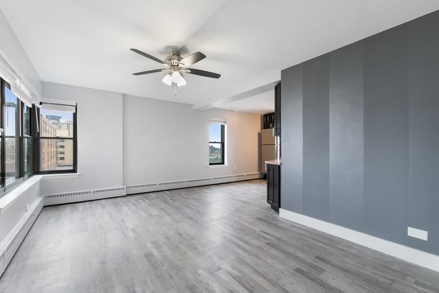 5858 N SHERIDAN Road 408, Chicago, IL 60660