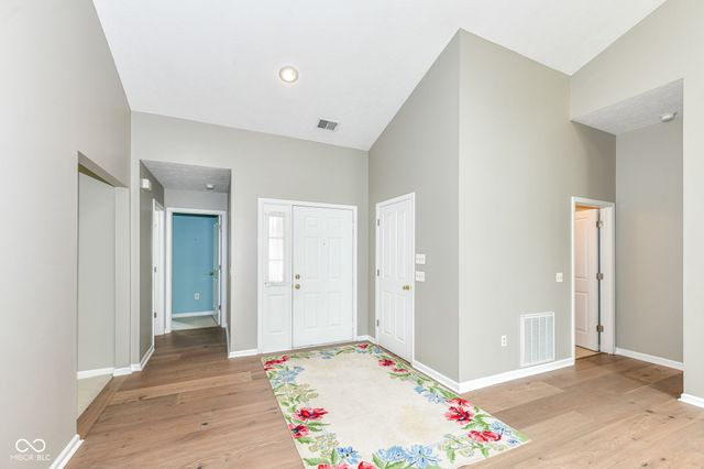 18015 Sun Ridge Circle, Noblesville, IN 46062