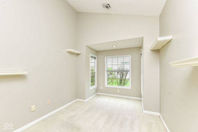 18015 Sun Ridge Circle, Noblesville, IN 46062