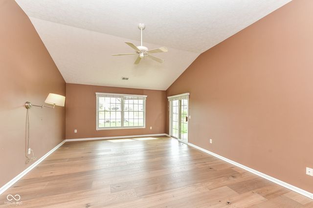 18015 Sun Ridge Circle, Noblesville, IN 46062