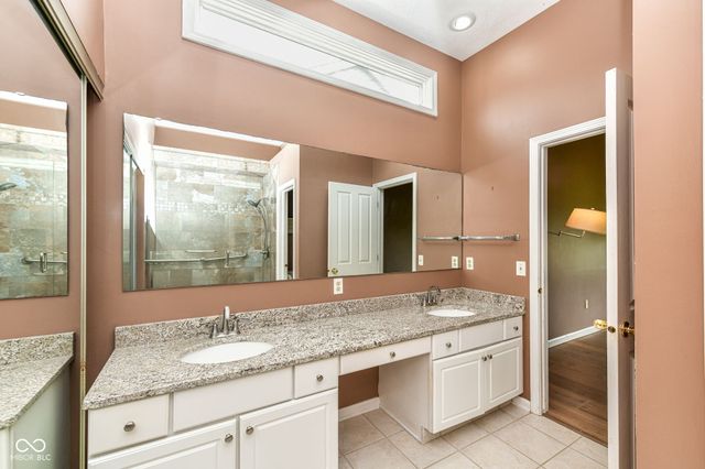 18015 Sun Ridge Circle, Noblesville, IN 46062