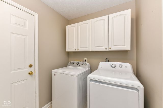 18015 Sun Ridge Circle, Noblesville, IN 46062