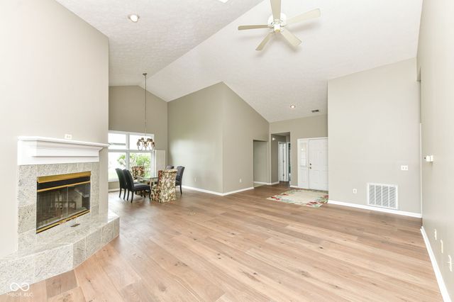 18015 Sun Ridge Circle, Noblesville, IN 46062