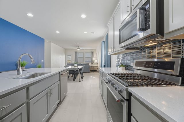 3300 Bratton Crest LN 45, Austin, TX 78728