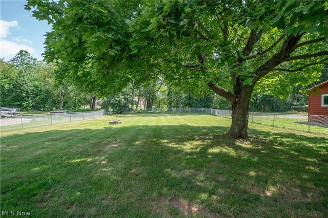 511 Taff Circle, Louisville, OH 44641