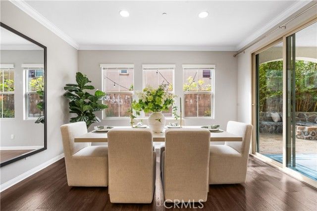 102 Yellow Pine, Irvine, CA 92618