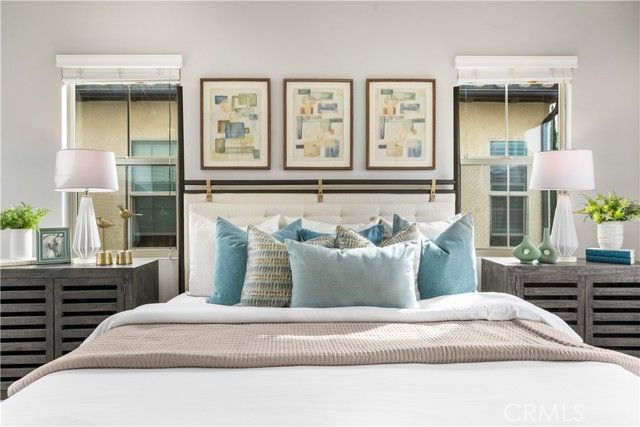 102 Yellow Pine, Irvine, CA 92618