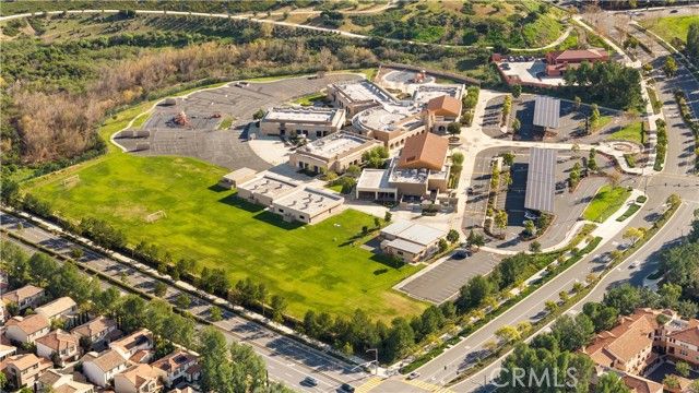 102 Yellow Pine, Irvine, CA 92618