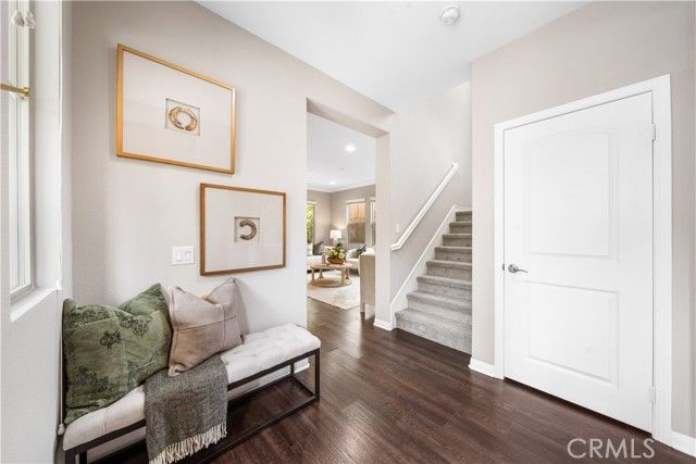 102 Yellow Pine, Irvine, CA 92618