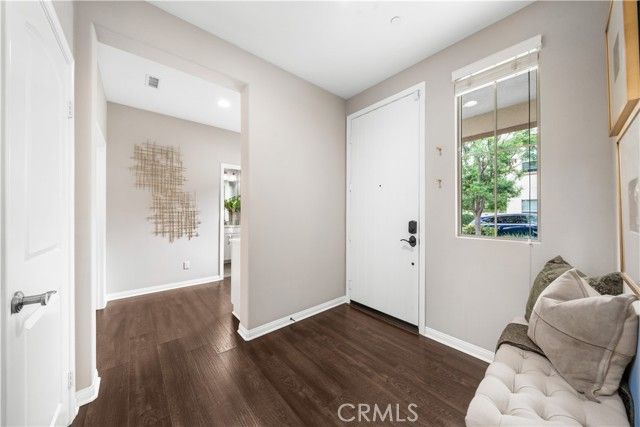 102 Yellow Pine, Irvine, CA 92618